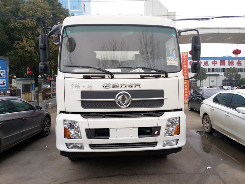 東風(fēng)天錦國五6米6氣瓶運(yùn)輸車